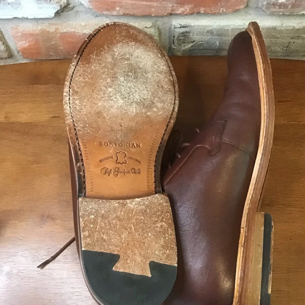 Bostonian Brown Leather Oxfords